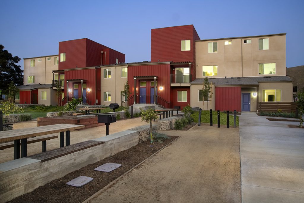 Villages at Westview City of San Buenaventura Bridge Housing Ventura CA RNT Architects, Mainstreet Architects+Planners